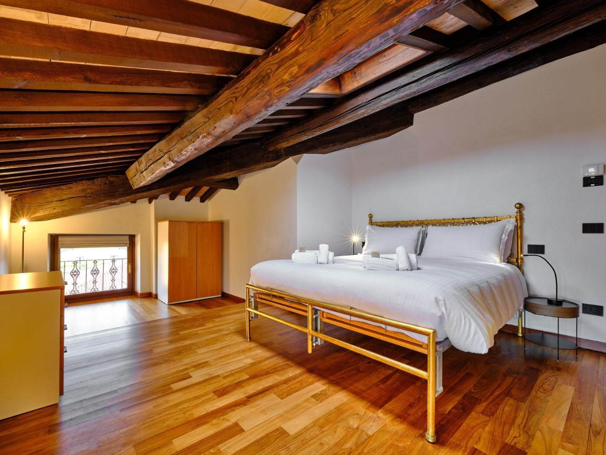 Apartmentsarena - Residenza Degli Scaligeri - Piazza Erbe Verona Kültér fotó