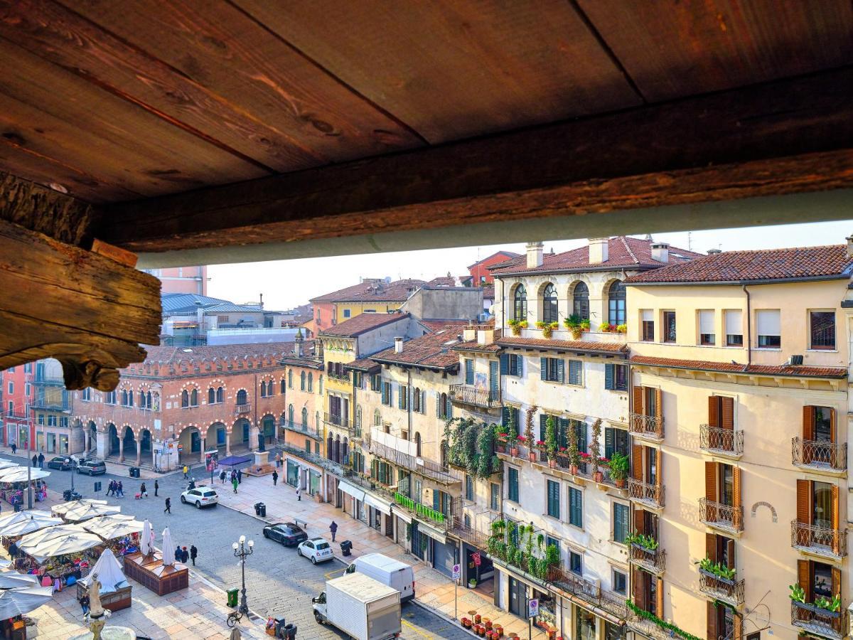 Apartmentsarena - Residenza Degli Scaligeri - Piazza Erbe Verona Kültér fotó