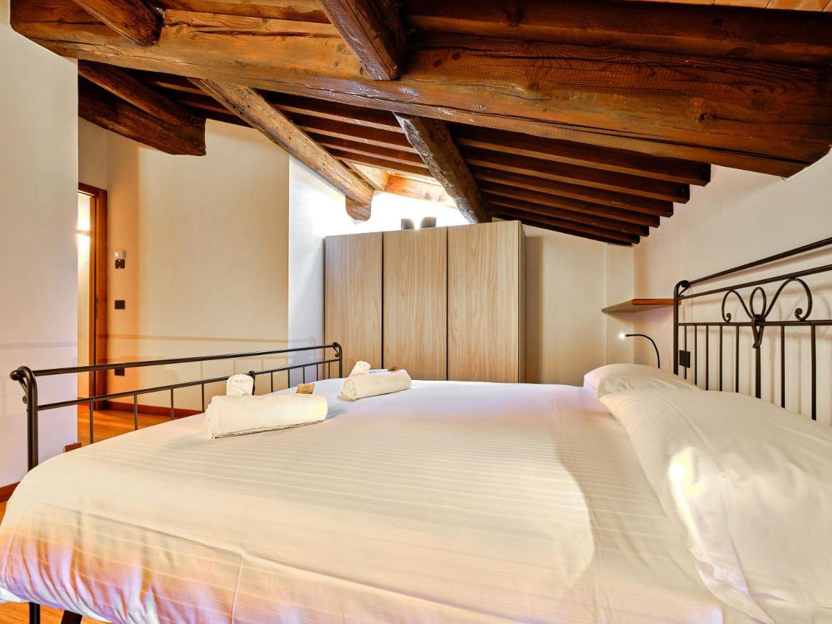 Apartmentsarena - Residenza Degli Scaligeri - Piazza Erbe Verona Kültér fotó