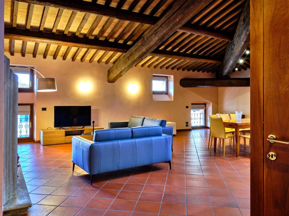Apartmentsarena - Residenza Degli Scaligeri - Piazza Erbe Verona Kültér fotó