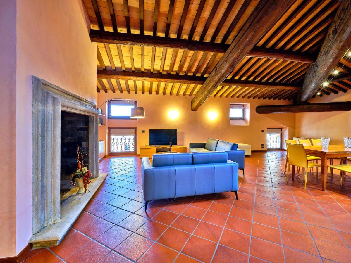Apartmentsarena - Residenza Degli Scaligeri - Piazza Erbe Verona Kültér fotó
