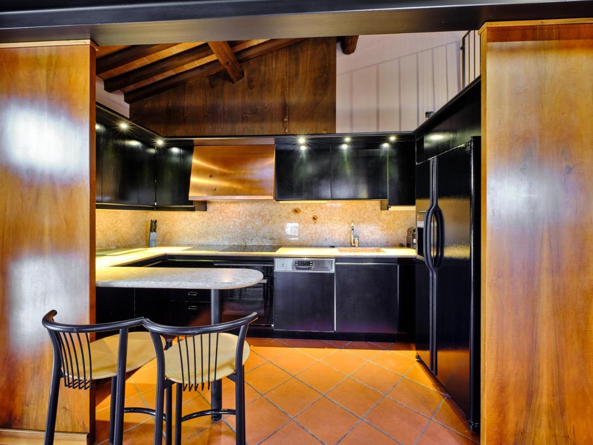 Apartmentsarena - Residenza Degli Scaligeri - Piazza Erbe Verona Kültér fotó