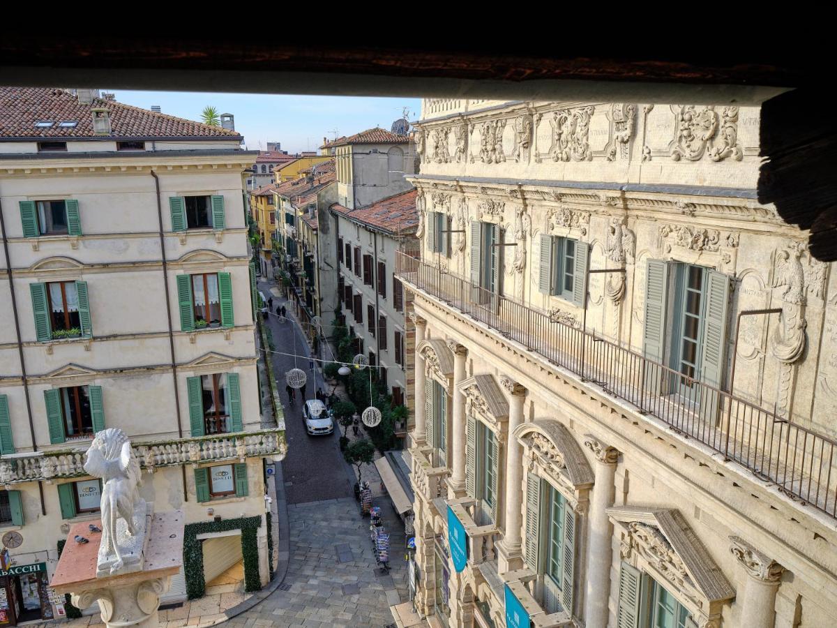 Apartmentsarena - Residenza Degli Scaligeri - Piazza Erbe Verona Kültér fotó